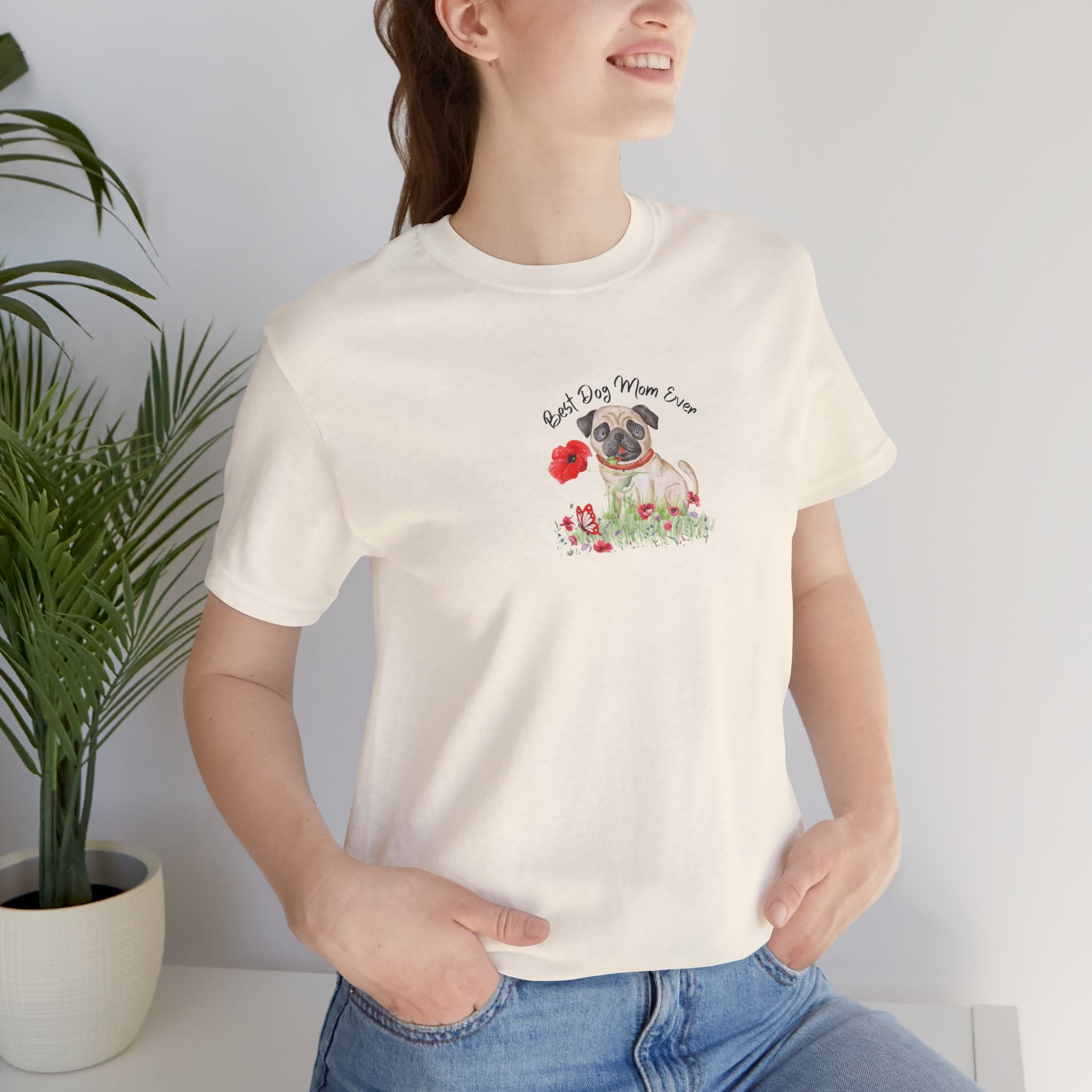 Best Dog Mom Ever Pug T-Shirt – Cute Dog Lover Gift Adult Female