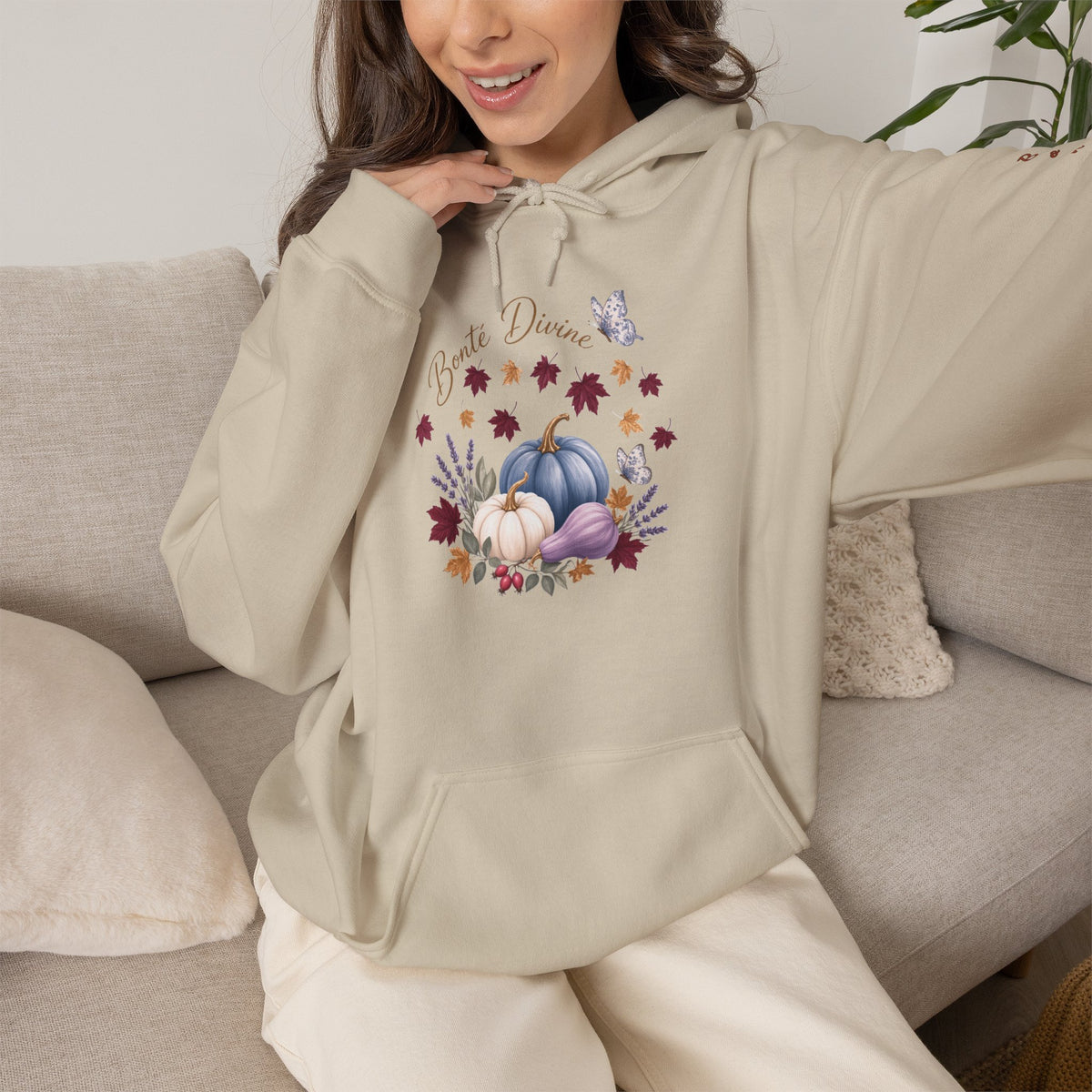 Bonté Divine | Women’s Fall Hoodie