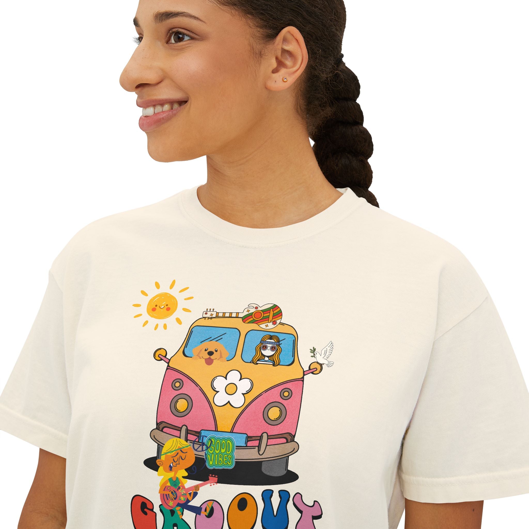 Adult Women's Boxy Tee:  Grove Out:  Peace and Love