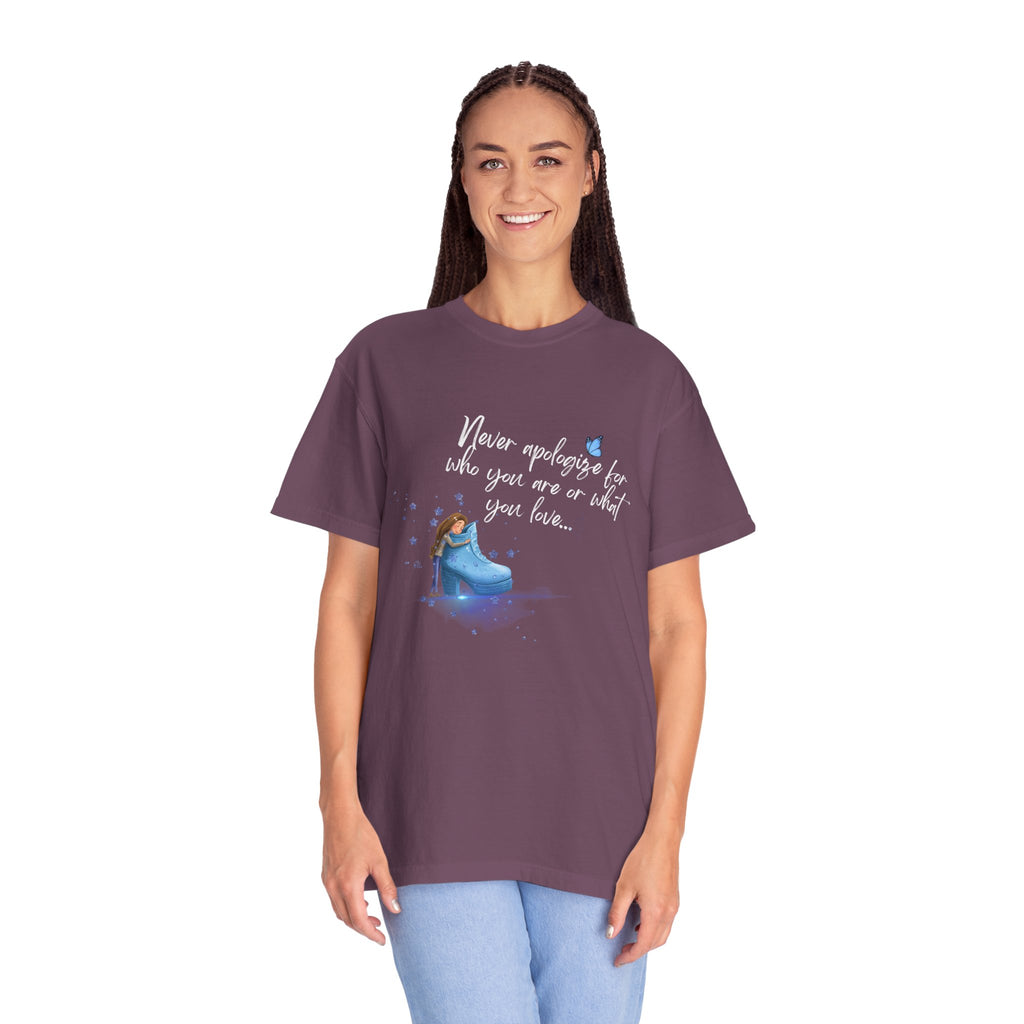 Never Apologize for What You Love   Women's Relaxed Tee