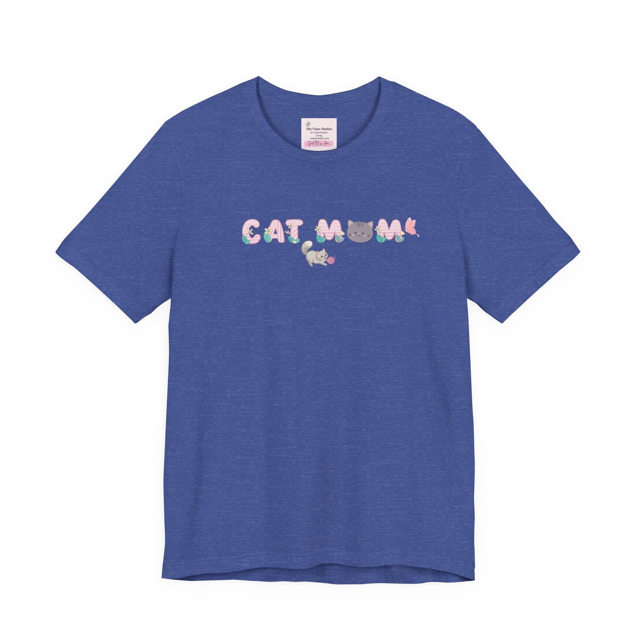 Cat Mom | Cute Kitten Heart T-Shirt – Cat Lover Gift – Plus Size Friendly Adult Female Mother's Day Gift
