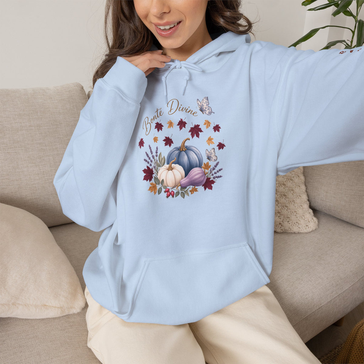 Bonté Divine | Women’s Fall Hoodie