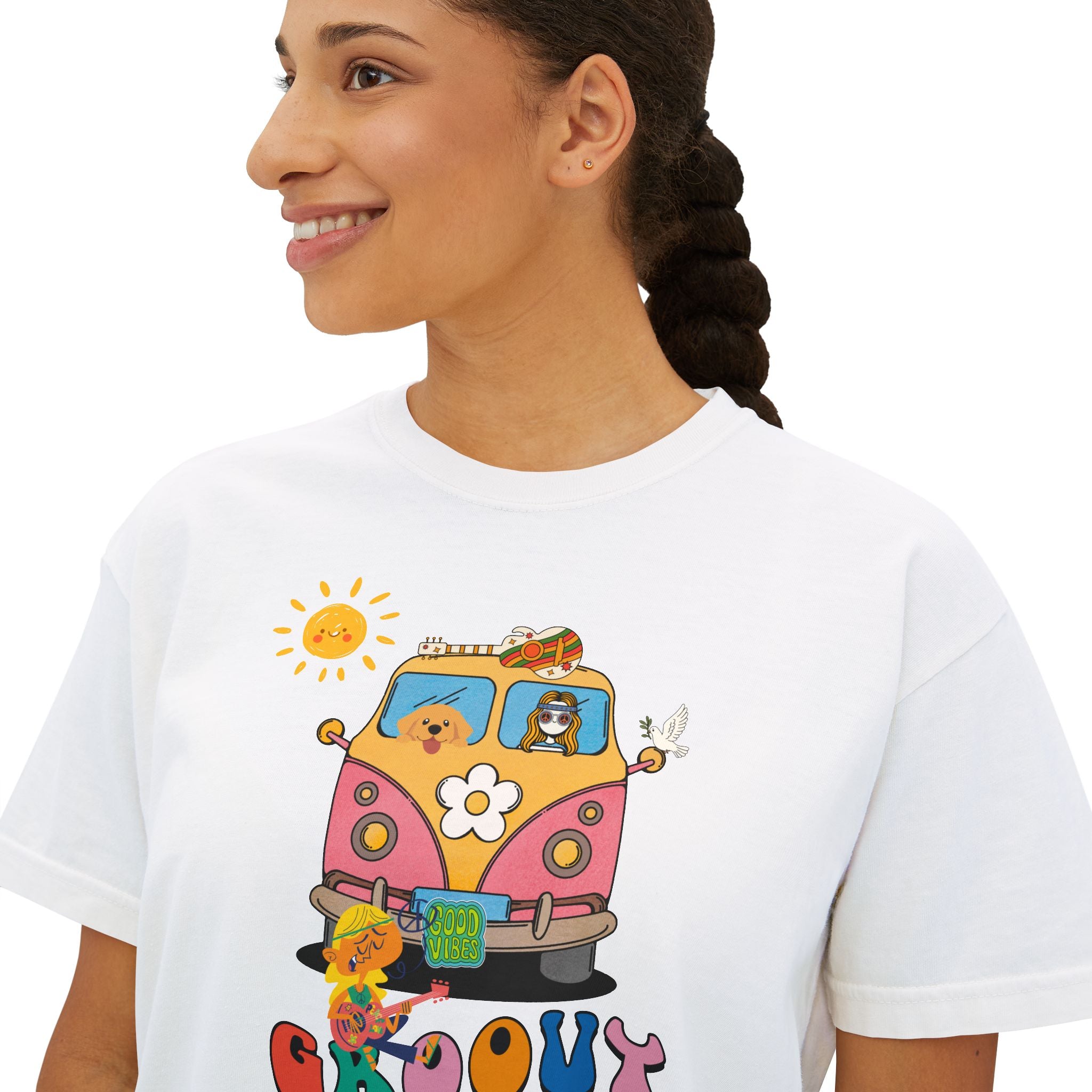 Adult Women's Boxy Tee:  Grove Out:  Peace and Love