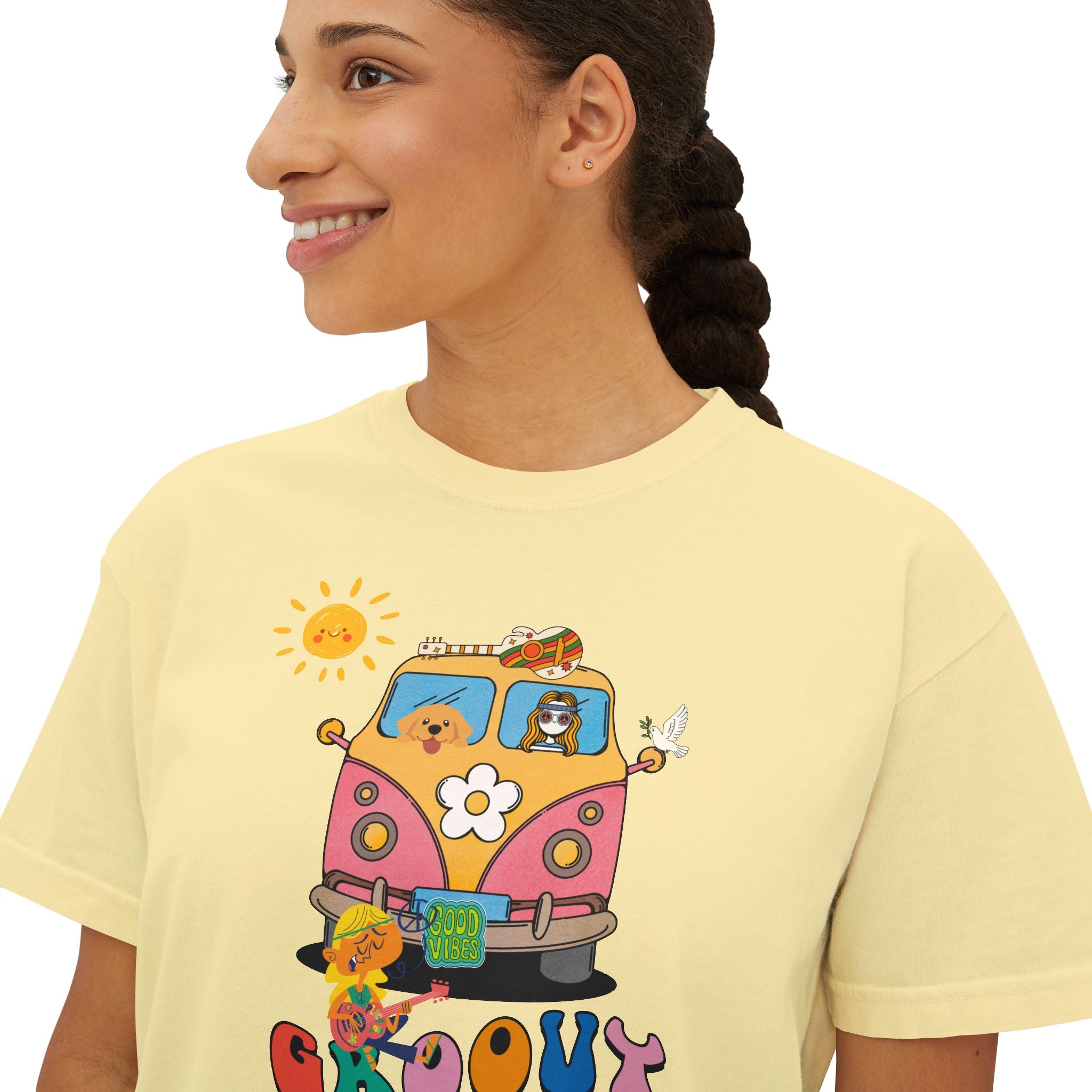 Adult Women's Boxy Tee:  Grove Out:  Peace and Love