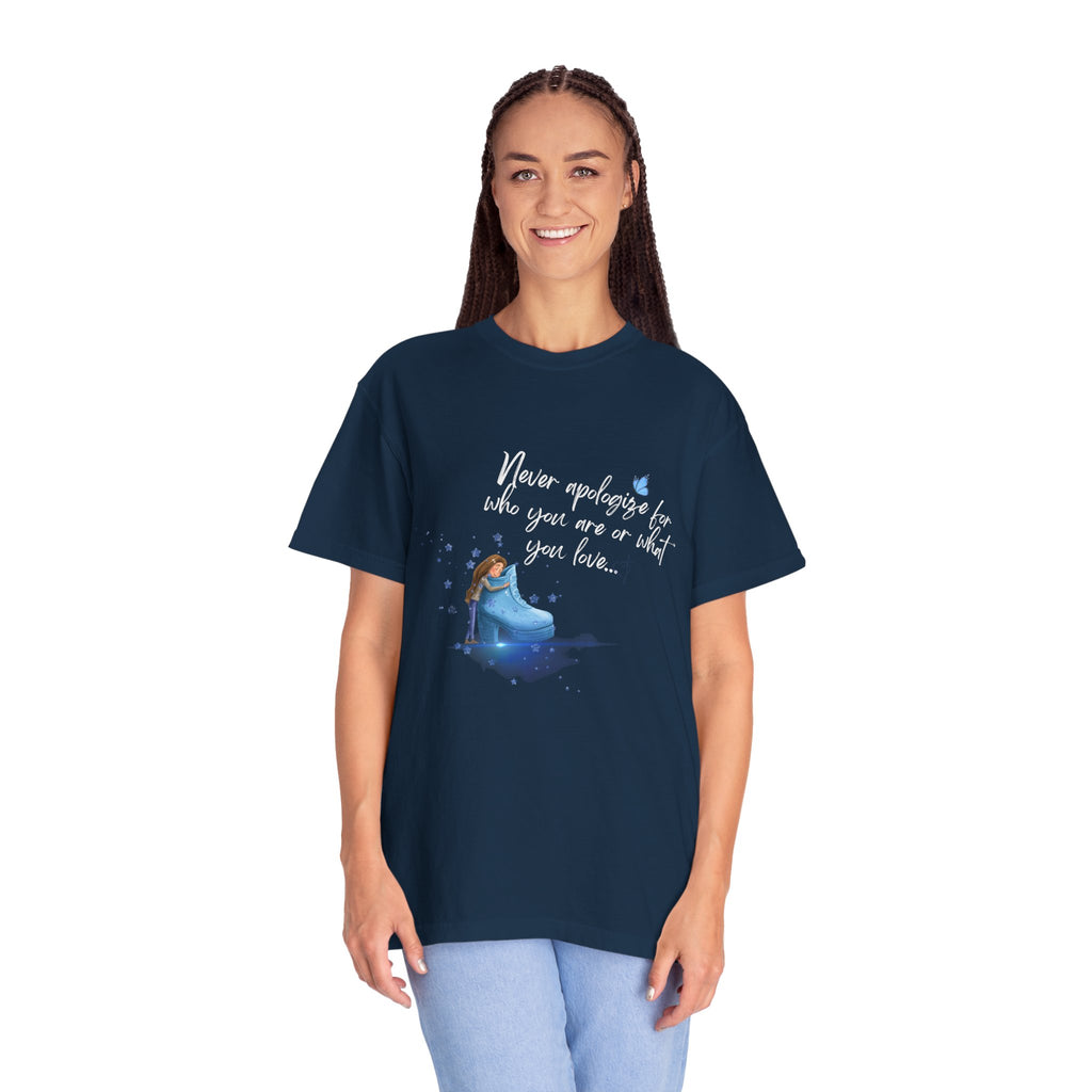 Never Apologize for What You Love   Women's Relaxed Tee