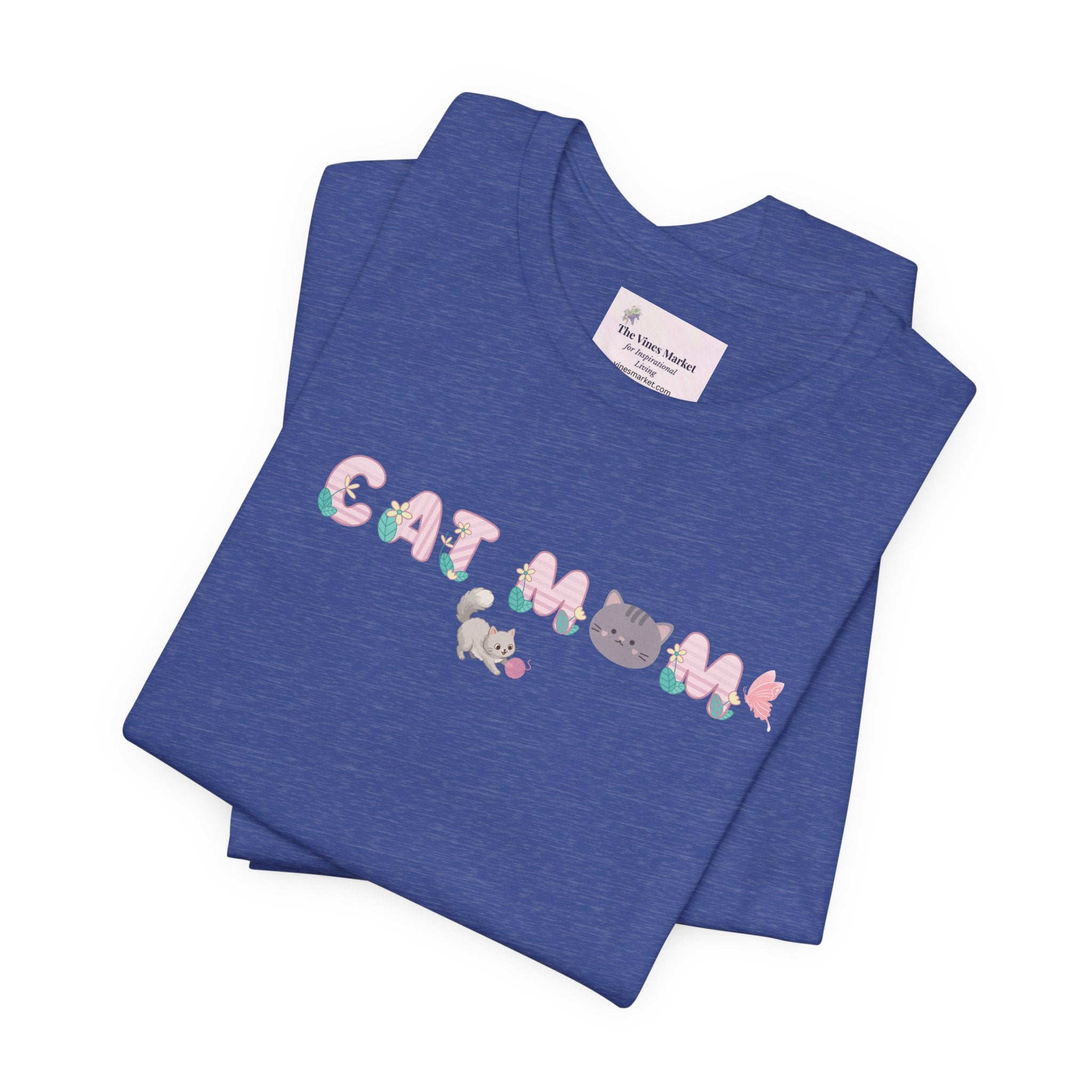 Cat Mom | Cute Kitten Heart T-Shirt – Cat Lover Gift – Plus Size Friendly Adult Female Mother's Day Gift