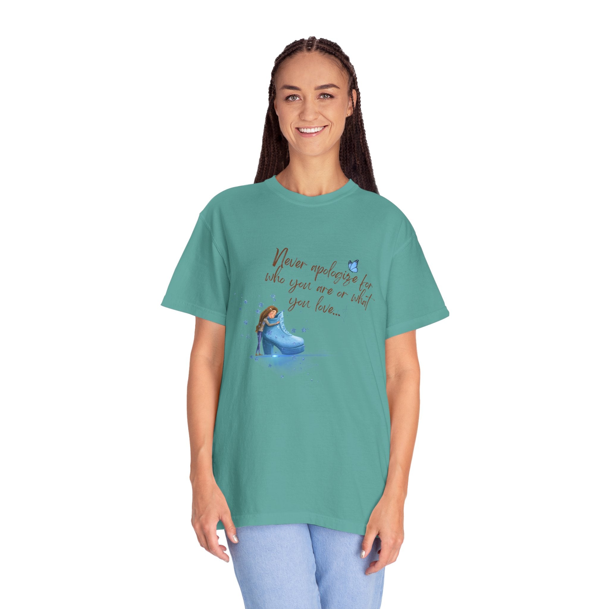 Never Apologize for What You Love   Women's Relaxed Tee