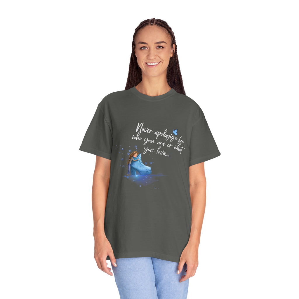 Never Apologize for What You Love   Women's Relaxed Tee
